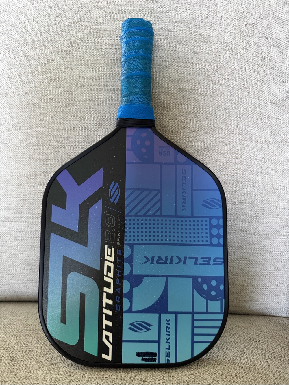 Selkirk Latitude 2.0 Graphite Pickleball Paddle - Blue